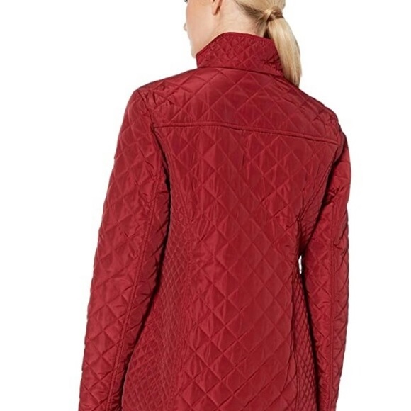MICHAEL Michael Kors Short Quilt jacket
Women’s size Small
Color: Burnt Red - Picture 3 of 8